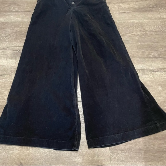 Free People We The Free Black Corduroy Overalls Sz 30 Wide Leg Old School Love - Picture 2 of 9